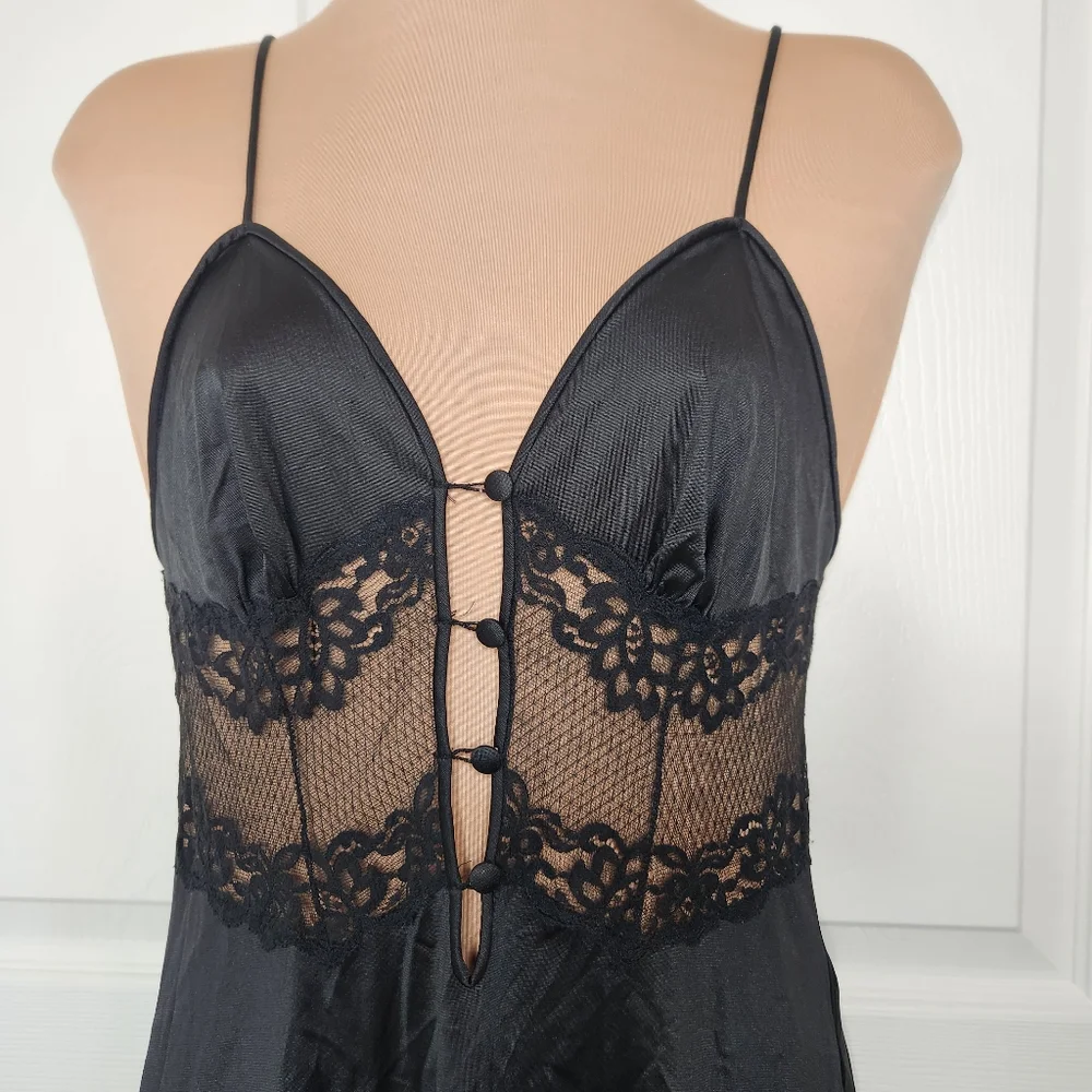 Vintage Vanity Fair Long Black Nightgown Lingerie Size 32 Nylon Lace Sheer